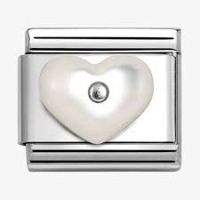 NOMINATION -White MOP Heart 33050917
