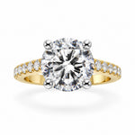 Diamond Engagement Ring With Shoulder Stones. TDW 2.28ct