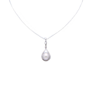 ARAFURA SS 13-15mm cultured south sea pearl & CZ set pear shaped pendant
