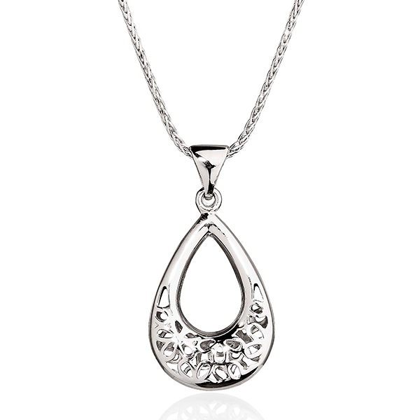 Silver filigree pendant